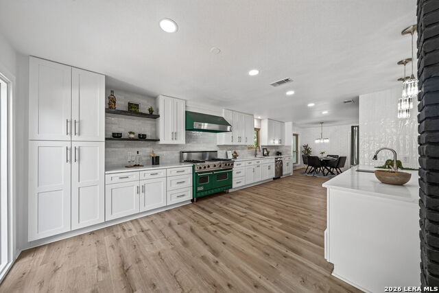 406 Wood Shadow St Property Photo 15