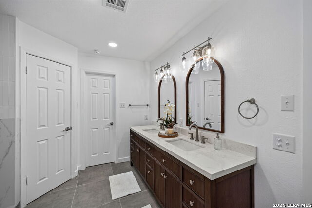 406 Wood Shadow St Property Photo 23