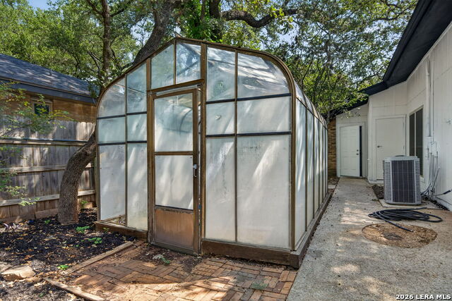 406 Wood Shadow St Property Photo 34