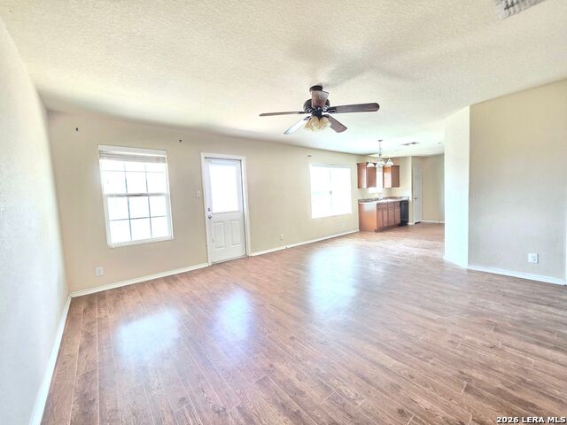 1431 Dove Bend Property Photo 3