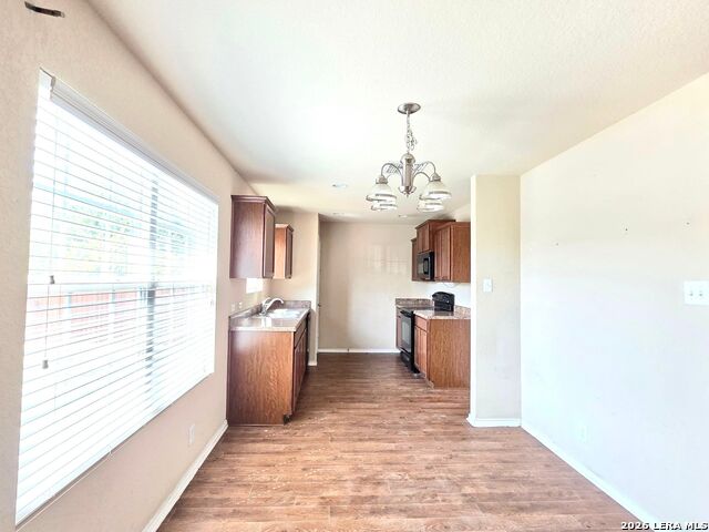 1431 Dove Bend Property Photo 5