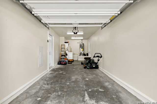 405 Goss St Property Photo 7
