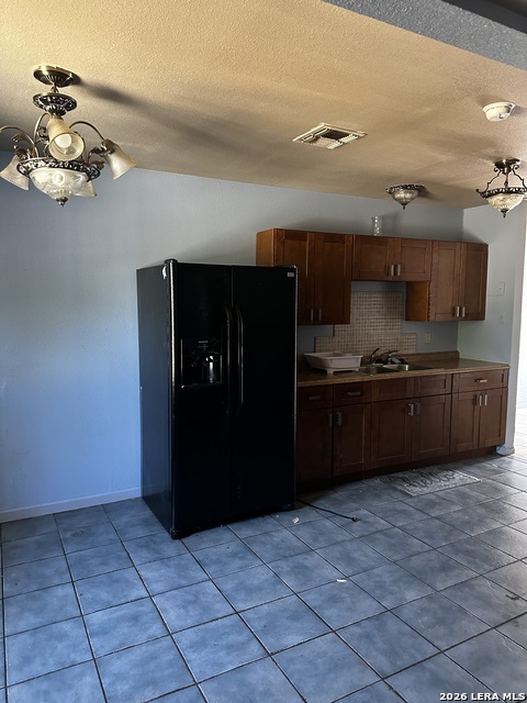 601 E Ansley Blvd Property Photo 6
