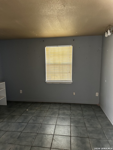 601 E Ansley Blvd Property Photo 13
