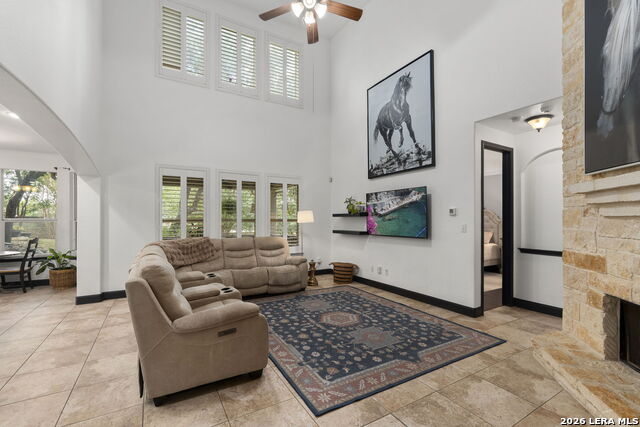 3426 Puesta De Sol Property Photo 14