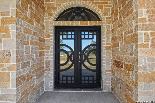 420 Highlands Loop Property Photo 4