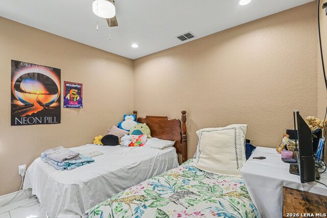 420 Highlands Loop Property Photo 17