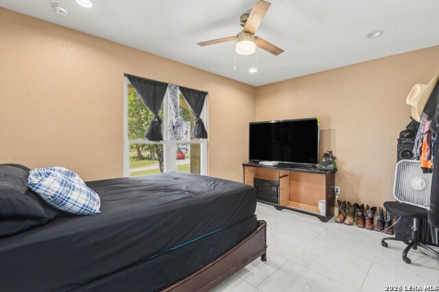 420 Highlands Loop Property Photo 21