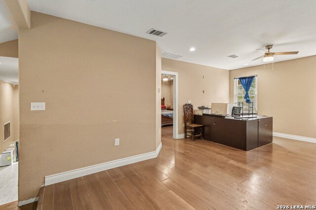 420 Highlands Loop Property Photo 24