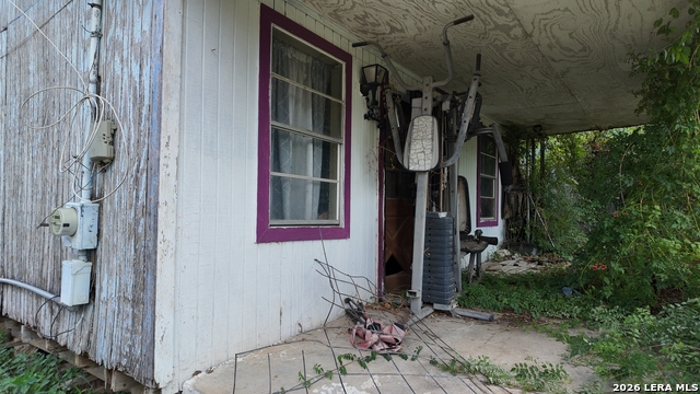 16420 Shepherd Rd Property Photo 3