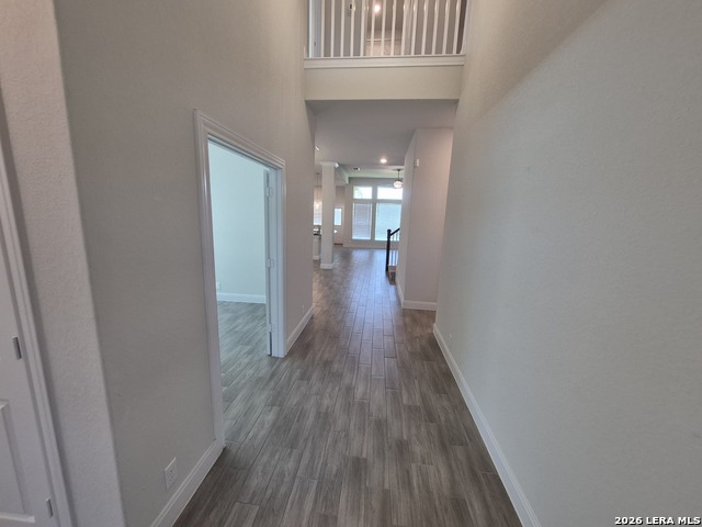 11612 Hollering Pass Property Photo 4