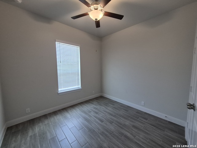 11612 Hollering Pass Property Photo 6