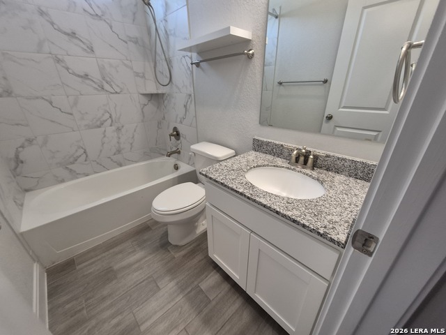 11612 Hollering Pass Property Photo 11