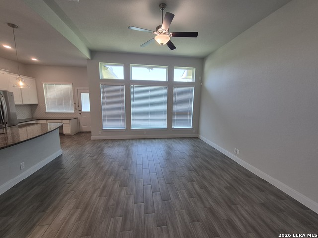 11612 Hollering Pass Property Photo 33