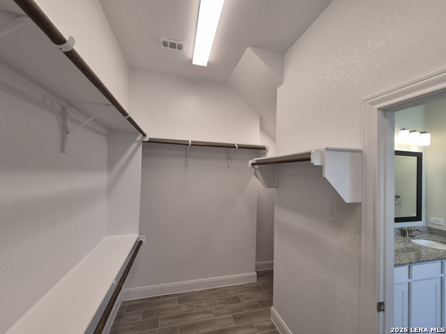 11612 Hollering Pass Property Photo 43