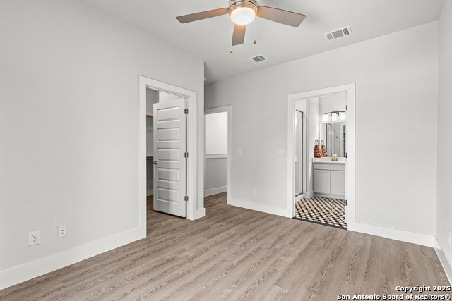 415 Ira Ave Property Photo 15