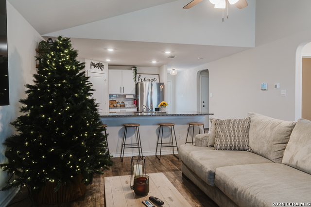 5407 Champs Elysees Property Photo 16