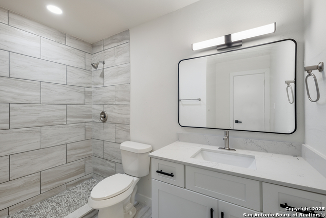 340 Montclair Property Photo 9