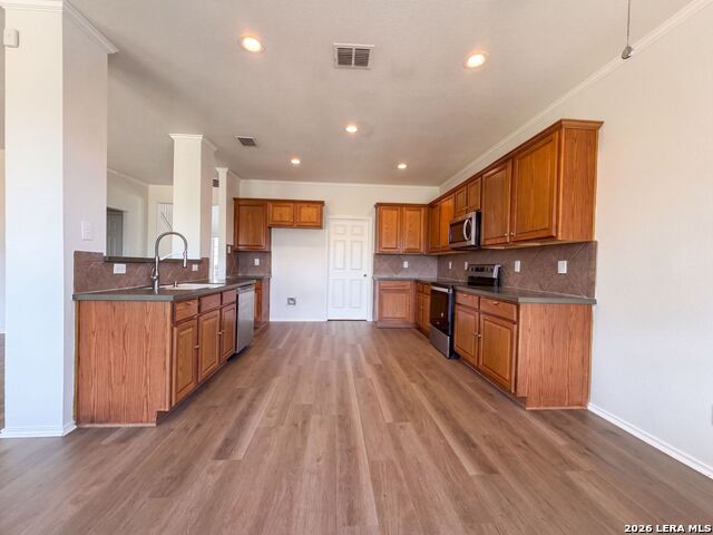 129 Carmel Dr Property Photo 2