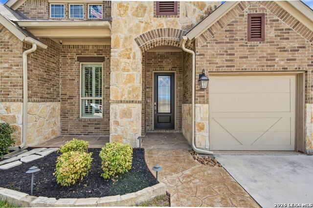 8434 Mystic Chase Property Photo 3