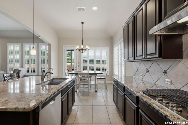 8434 Mystic Chase Property Photo 7