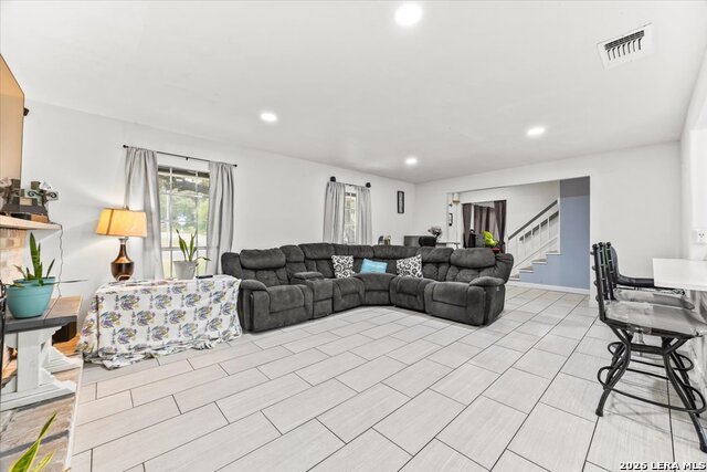 7910 Valley Trl Property Photo 7