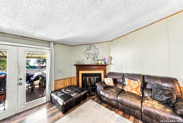 103 Bob White Dr Property Photo 8