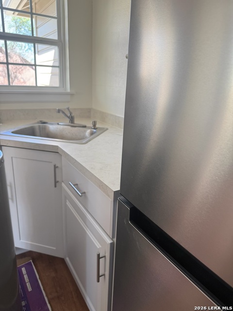 1507 W Hilderbrand Ave. Property Photo 7