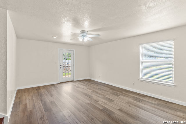 108 Leona St Property Photo 10