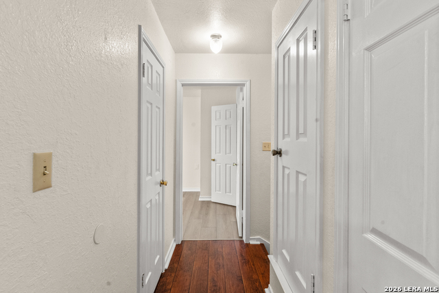 108 Leona St Property Photo 16