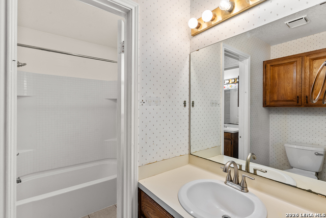 108 Leona St Property Photo 20