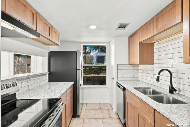 11442 Rousseau St Property Photo 17