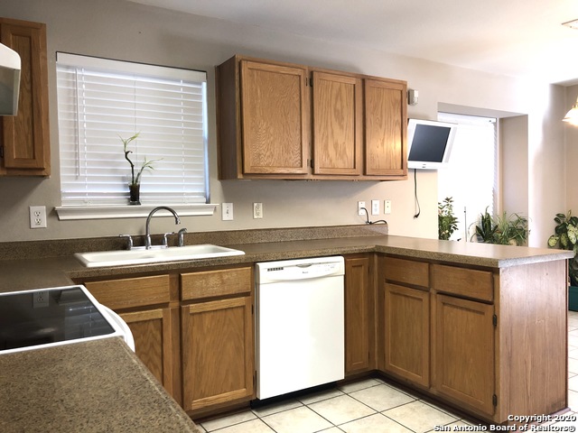 731 Leopard Holw Property Photo 11