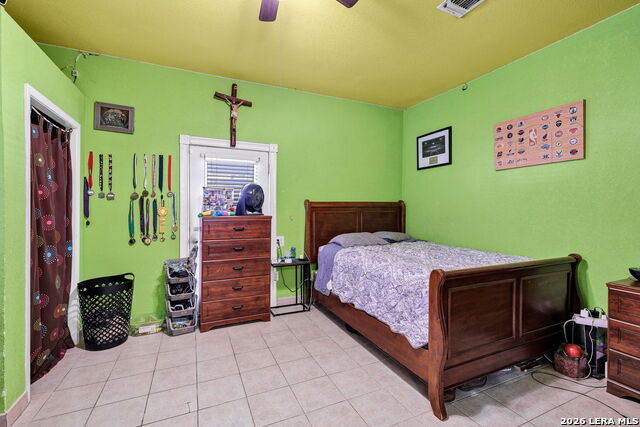 1518 W Travis Property Photo 33