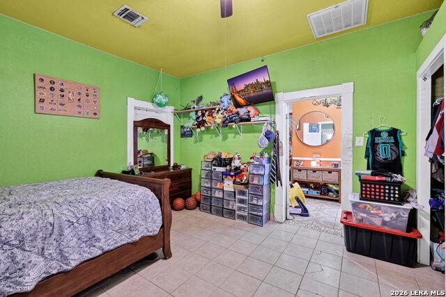 1518 W Travis Property Photo 35