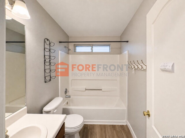 1310 Bobcat Pass Property Photo 4