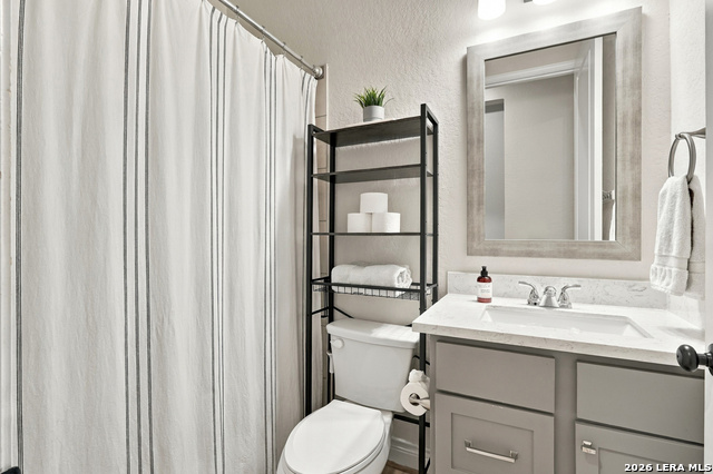 302 Navarro Property Photo 23