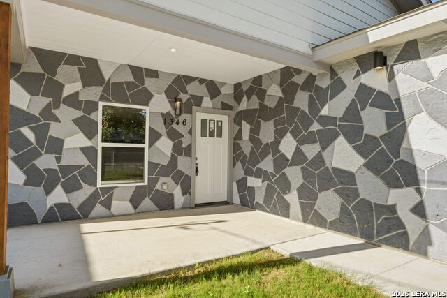 1346 Crystal Property Photo 3