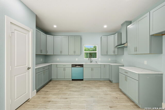 1346 Crystal Property Photo 10
