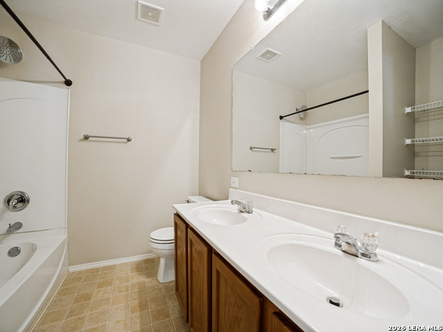 12811 Capri Property Photo 9