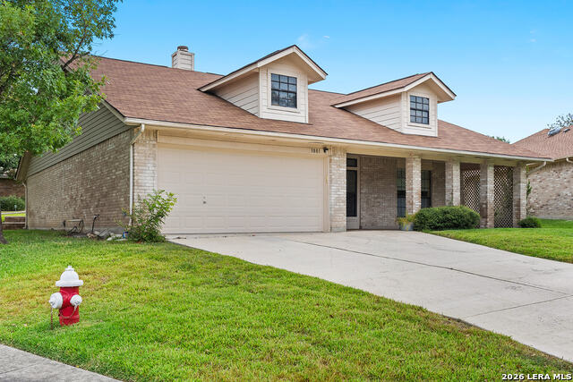 3801 Hunters Gln Property Photo 4