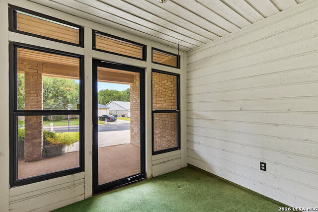 3801 Hunters Gln Property Photo 6