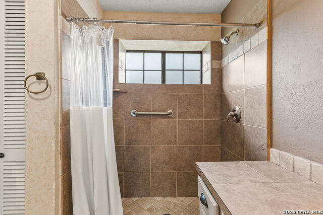 3801 Hunters Gln Property Photo 33