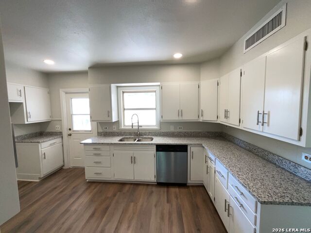 1205 G St Property Photo 2
