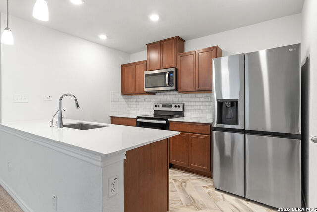 6613 Willow Landing Property Photo 8