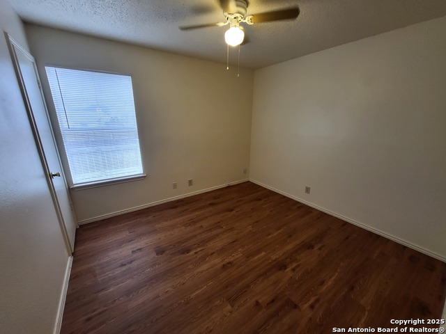 7206 Gaslamp Ln Property Photo 8