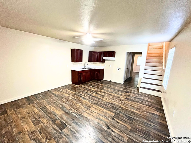 227 Landa Ave Property Photo 2