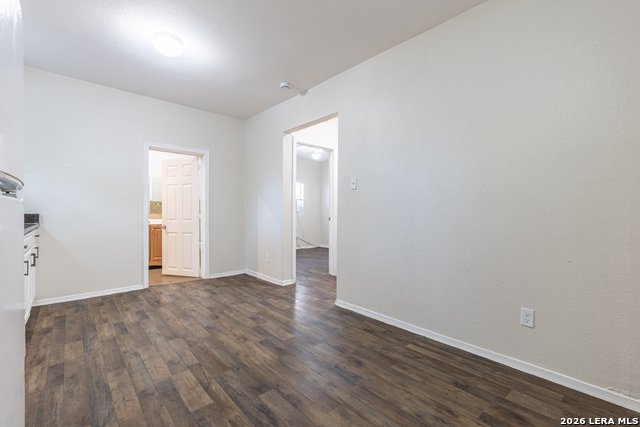 834 Division Ave Property Photo 13