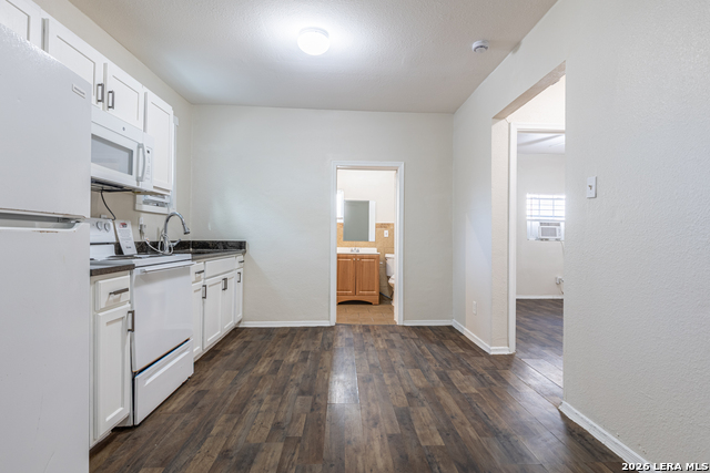 834 Division Ave Property Photo 16
