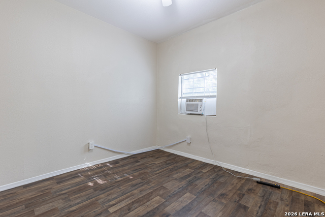 834 Division Ave Property Photo 20